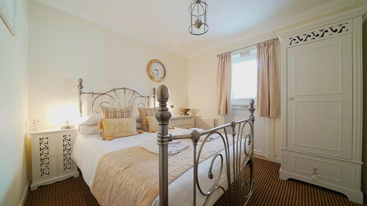 The Old Tramhouse Self Catering Apartments スターリング エクステリア 写真