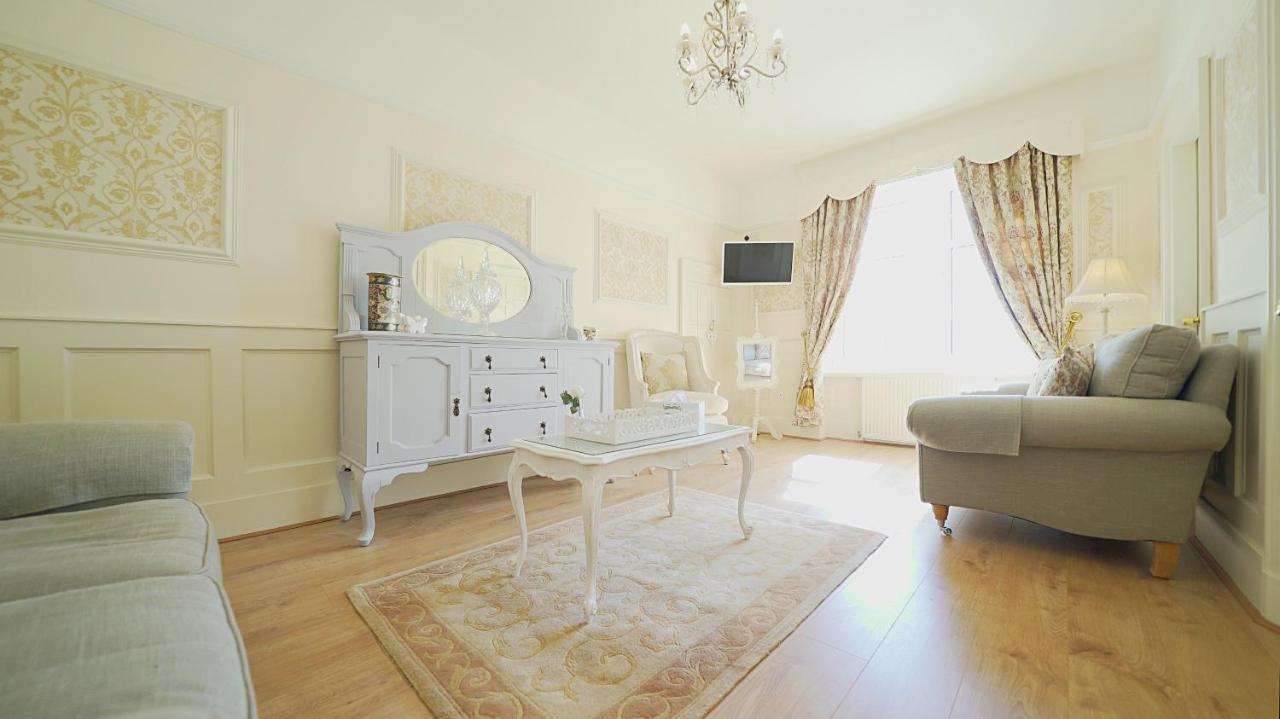 The Old Tramhouse Self Catering Apartments スターリング エクステリア 写真