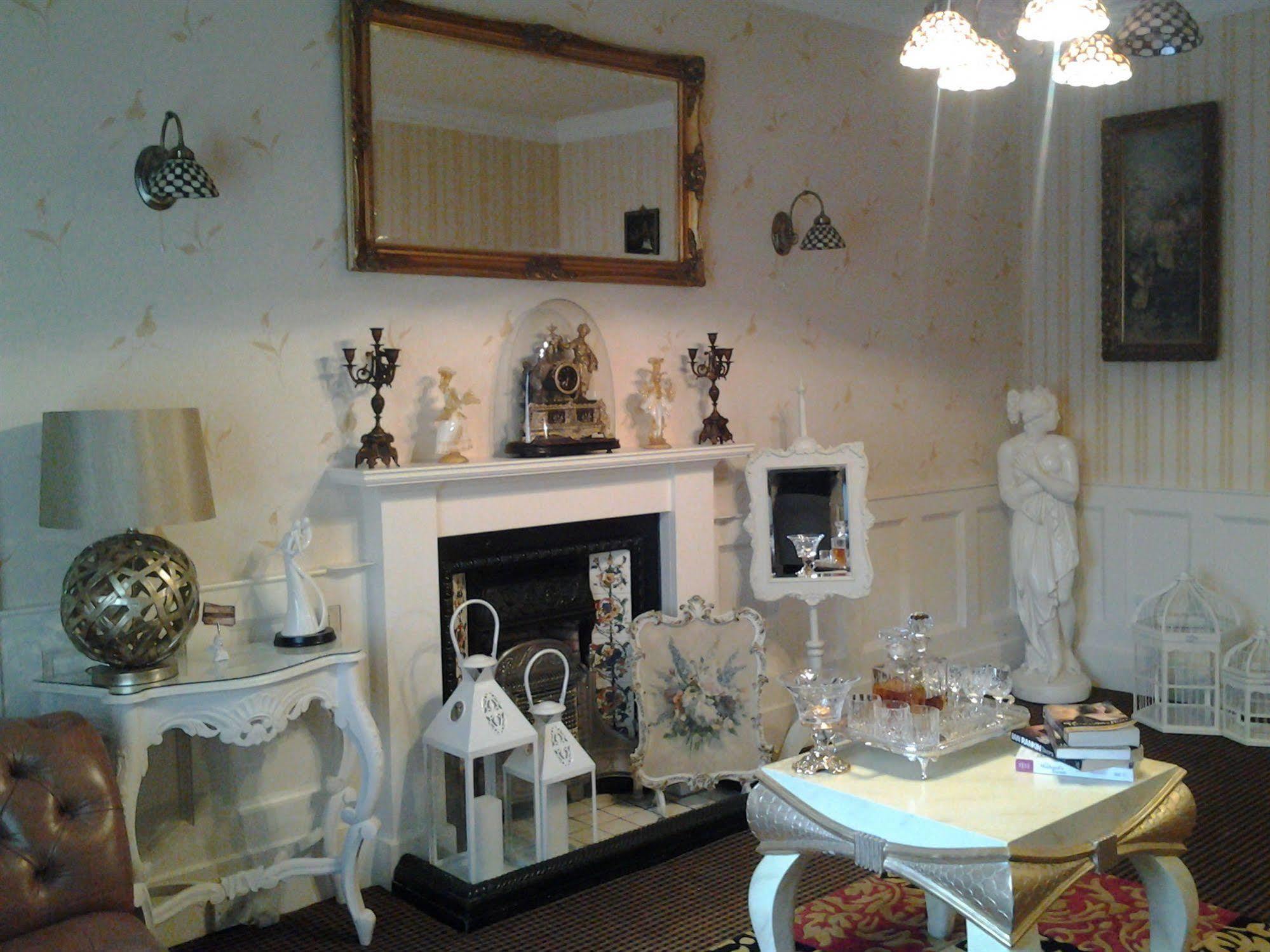 The Old Tramhouse Self Catering Apartments スターリング エクステリア 写真